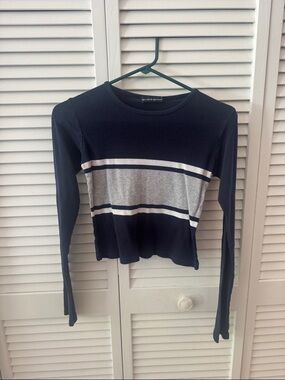 Brandy Melville Black and Gray Striped Long Sleeve Tee